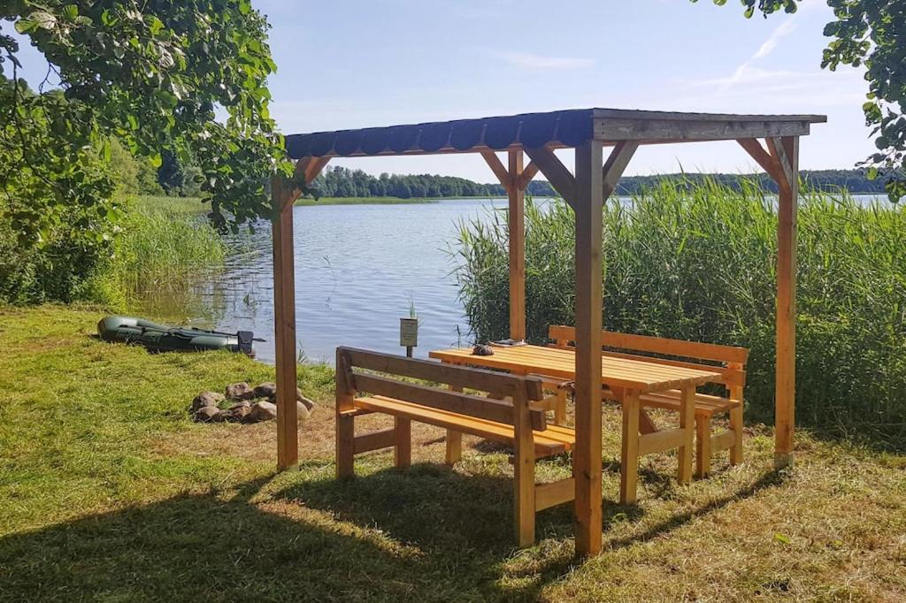 Rural Holiday Home With Fireplace, Grabczyn Exteriör bild