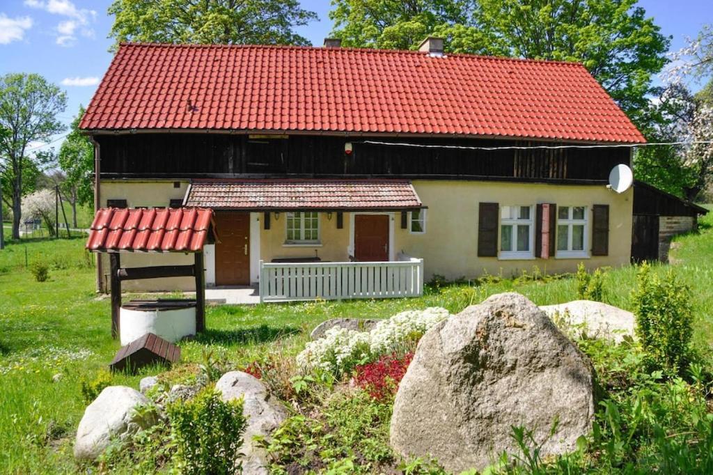 Rural Holiday Home With Fireplace, Grabczyn Exteriör bild